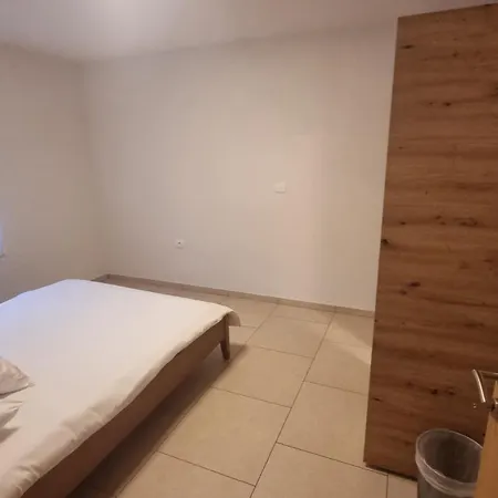 Daire Apartma Danica